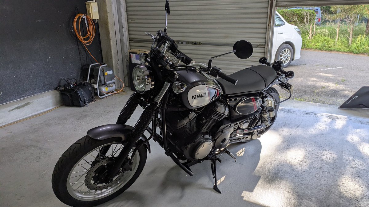 purapurarx78's tweet photo. #SV650　#SCR950
SV650に乗り換えしました。軽くて回るエンジンで楽しいバイクだね。 https://t.co/q6DFAEQf07