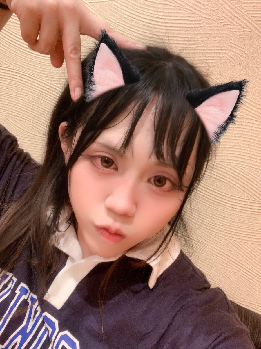 yuuna4696's tweet photo. 誰かDMおいで
今な��返すよ https://t.co/LVicqssjre