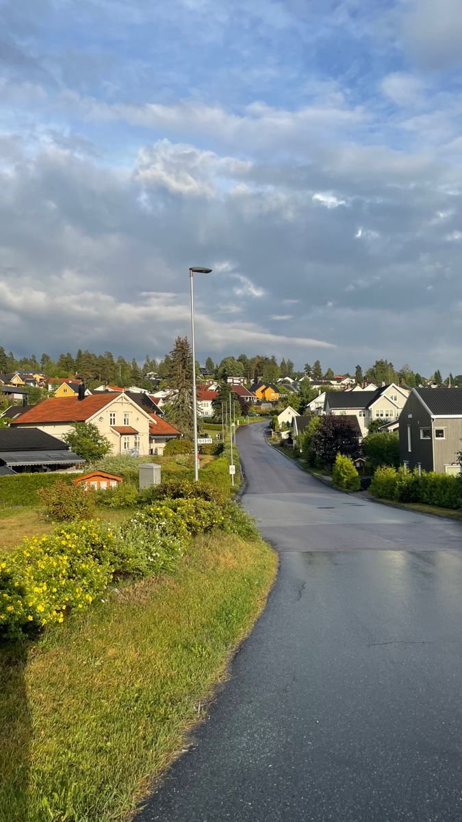 beautyexplorer0's tweet photo. Norway Beauty 🇳🇴 https://t.co/GMWvqyjgdE