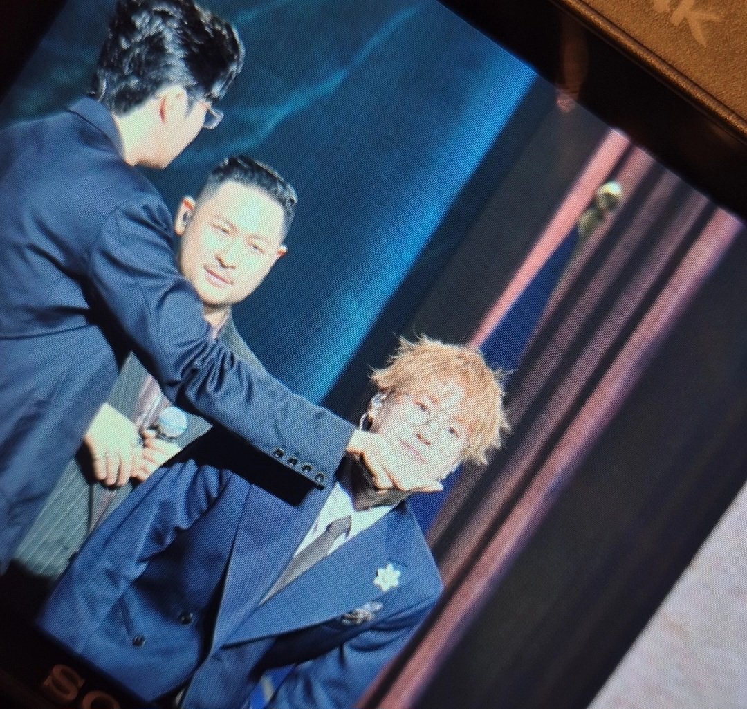 _tthingg's tweet photo. 하하 https://t.co/nYUWkcYlWe