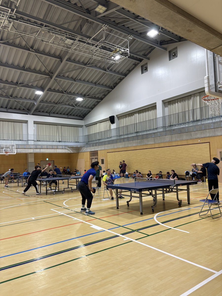 Chunjyunchu's tweet photo. 今日は、村スポーツ協会の卓球競技でした🏓

優勝🏆島袋スポ協✨
準優勝🥈仲順スポ協✨

団体戦が終了したのが、１４時過ぎ💦

速攻で中央公民館にて開催されている「SMIP平和コンサート」へ移動🚙💨

第二部の途中からでしたが、間に合って良かったです😅

#北中城村 
#卓球 
#平和 https://t.co/Le8rm9wx79