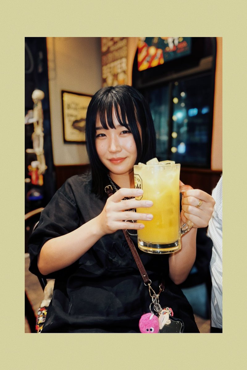 minonosatoe's tweet photo. ブックカフェでの初単独公演
#喫茶飄々 まで1週間となりました！

手違いでプレミアムチケットが
売り切れになってしまっていたのですが
あと数席ご案内可能です🐒(訂正済!)

ランチ&amp;ドリンク付です。
先着順となりますので、
お早めにご予約ください💐

https://t.co/zBbAZZhmzg https://t.co/ehVTvL79U5