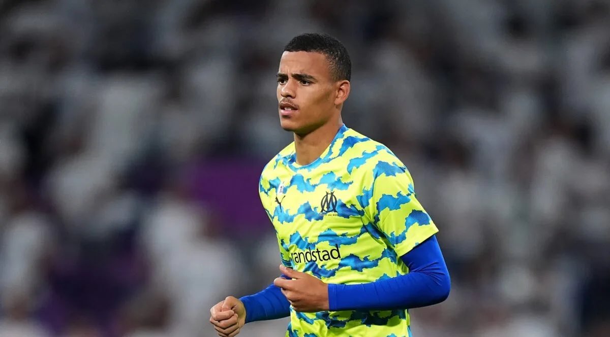 RomaSpace_eu's tweet photo. D’Amico aspetta l’ok dei Friedkin per offrire 43 milioni, bonus compresi, al Marsiglia per Greenwood, sperando di battere la concorrenza dell’Atletico Madrid e del Fenerbahce e regalare Mason a Gasp.

@Corriere / @ValdarchiSimone 

#RomaSpace | #ASRoma https://t.co/FNdVOOWP9B
