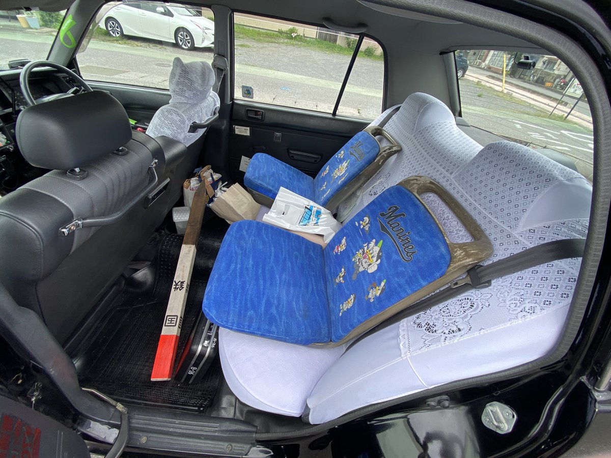 pyanpon719's tweet photo. 旧棚倉営業所
ちょっと覗きに行きました
道路標識は売り物だったんでしょうか？ https://t.co/9TiWujHpJp