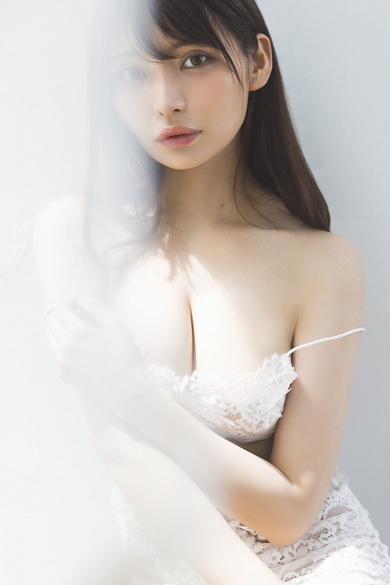 nitori_sayaka's tweet photo. 毎週日曜日更新🕊️

FRIDAYサブスクリプションより、
グラビア連載【11COLOR】✨️
カラーをテーマにしたグラビアを11週連続お届けします。

第9回目のテーマは..「白」です🤍🤍🤍

洗濯物に囲まれながら撮影しました(*^^*)ぜひ見てもらえたら嬉しいです♡

こちらから▶️https://t.co/4Ab1my1OLA https://t.co/3vBmYCkloB