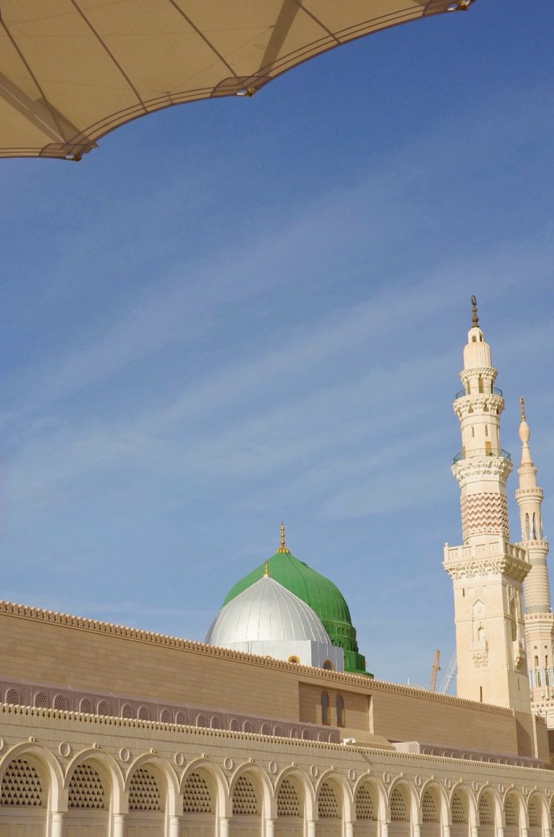 thefaqiir's tweet photo. Masjid al-Nabawi this morning https://t.co/5fnHSbHeir