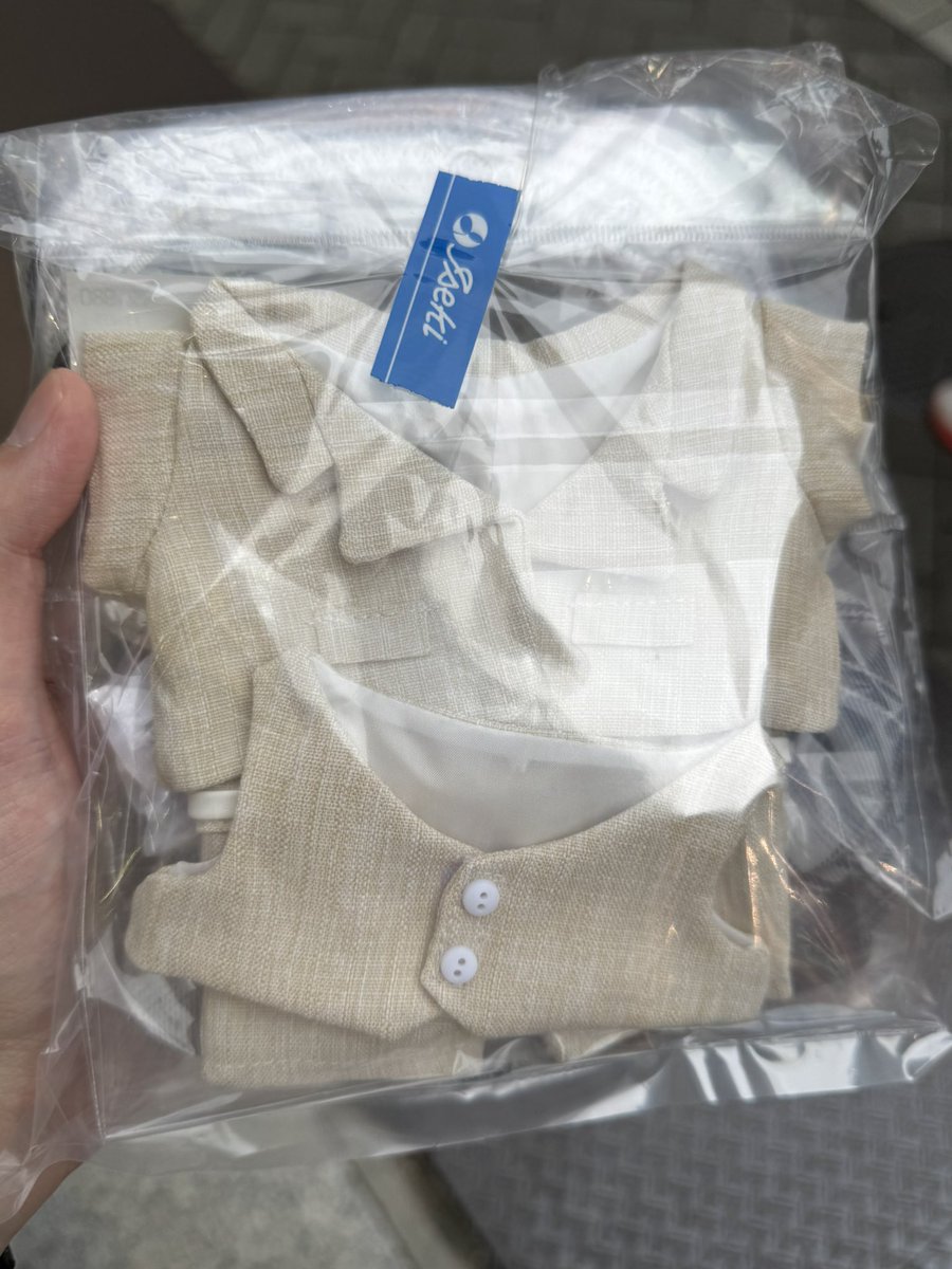 soboroP_sub's tweet photo. ずっと来たかったぬい服のお店来れた！！！ https://t.co/klTSAYqKcl
