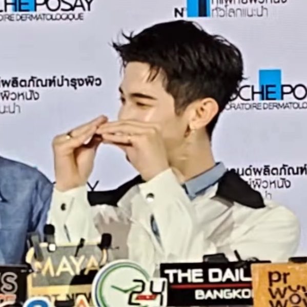 almondphun's tweet photo. THE KISS IS ABSOLUTELY HAPPENS IN EP.9 😭😭😭😭😭😭😭

LA ROCHE POSAY EFFACLAR X AMPG

#EffaclarXAlmondProgress https://t.co/OQgQ6KSKX8
