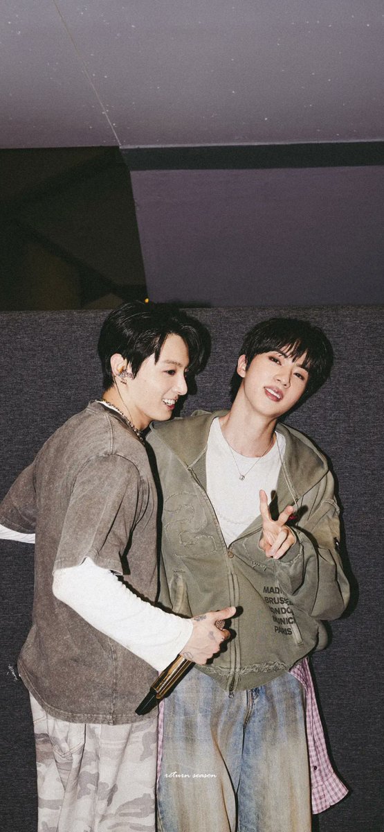 return_season's tweet photo. 260704 석진 인스타 정국
JIN INSTAGRAM JK

2340*5064 https://t.co/ShqydHqmQ3