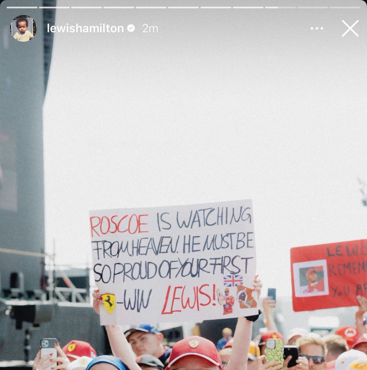 44britcedes's tweet photo. this sign 🥹 https://t.co/RsXBAw253t