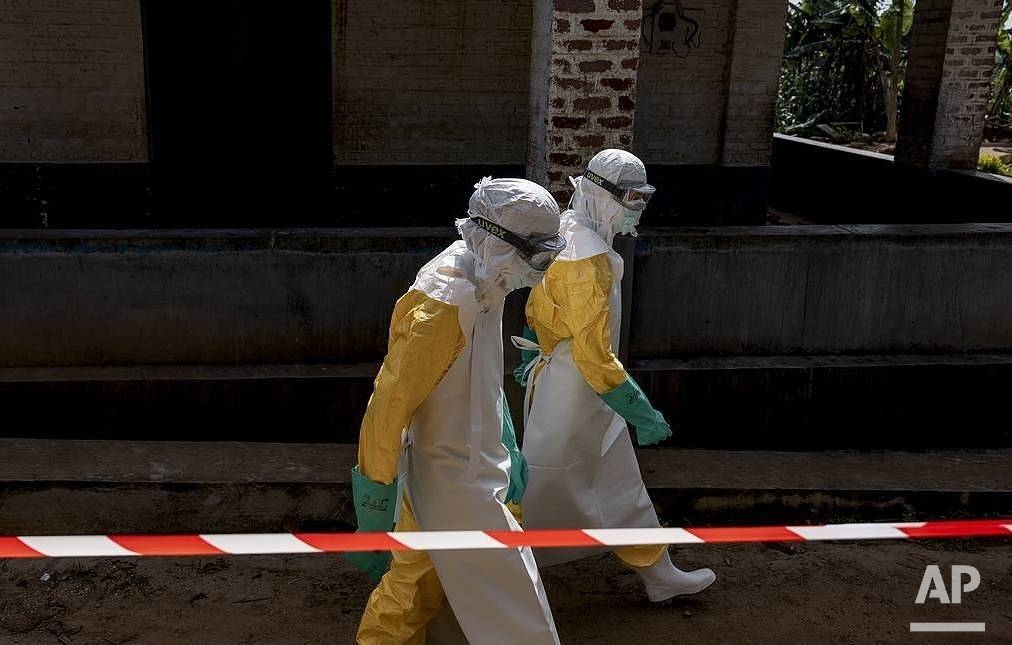 tassagency_en's tweet photo. Nineteen more Ebola deaths were registered in the Democratic Republic of the Congo over the past day, bringing the overall death toll up to 492, the country’s ministry of communication and media said in a daily bulletin:
https://t.co/hRHrblRaNA https://t.co/NzEUs04tqx