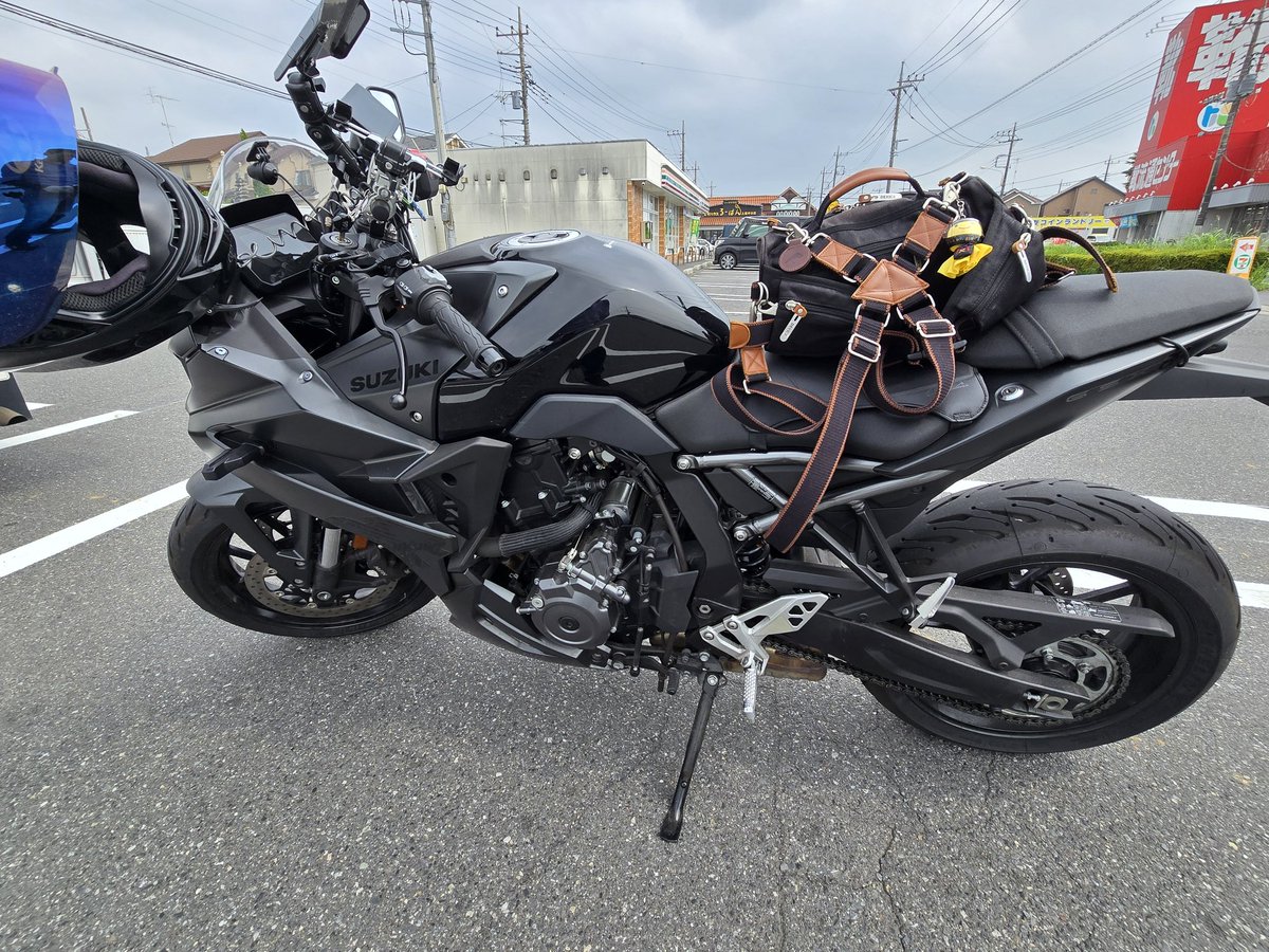 miduki1999's tweet photo. お疲れ様です&amp;お久しぶりです🫡

6月は仕事がめちゃ忙しく
バイクに乗る余裕すらありませんでした🤢

7月に入って一段落したので
近場の道の駅おけがわまで、ぶらりとリハビリ(？)ツーリング🏍️💨

たまらんですわ😆 https://t.co/Sb4cf6oDzr