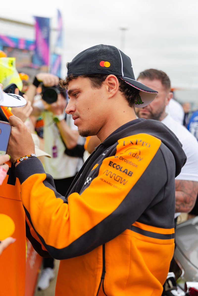 McLaren Mastercard Formula 1 Team tweet media