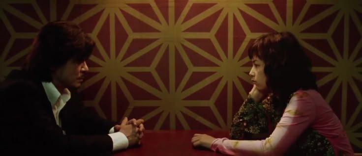 CinemaRhymes's tweet photo. Oldboy (2003) https://t.co/n6HZUwPX0I