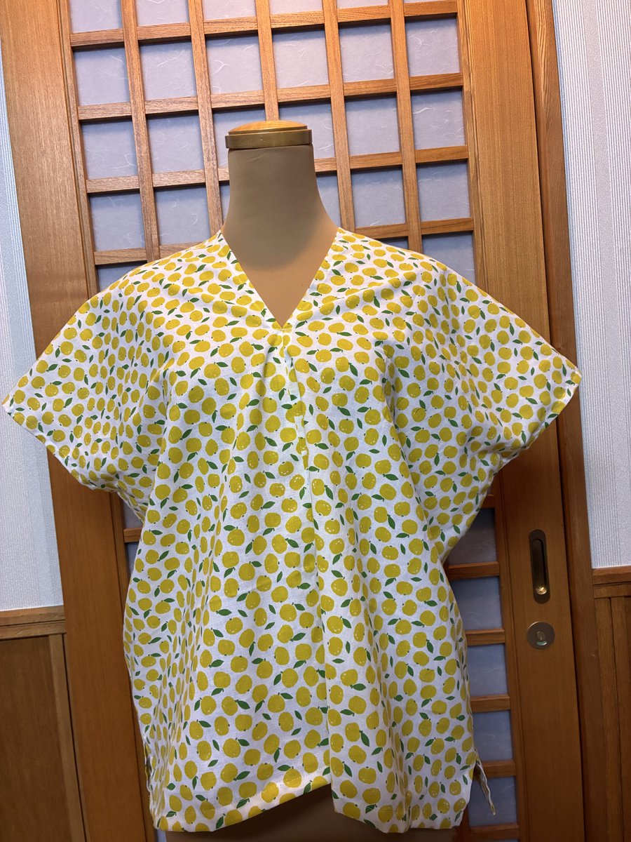 hoelee13's tweet photo. 調子に乗ったので、レモン柄も完成🍋 https://t.co/l3OCto3Eld
