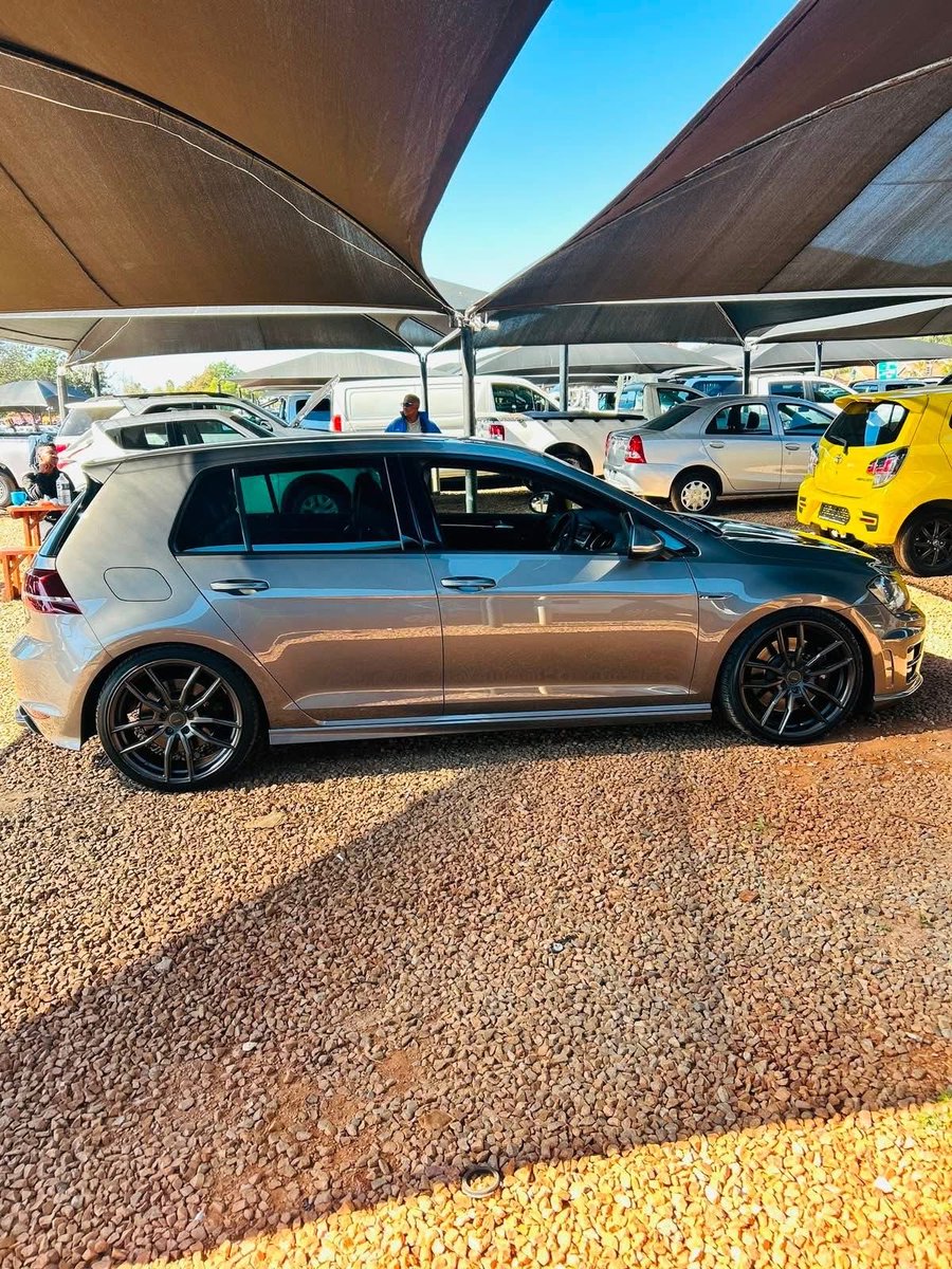 self_made_sa's tweet photo. FOR SALE

VW Golf 7R
2016
Automatic
180000km
R370 000
Neat and clean
Papers in order 
📍PTA
0679513125 call or WhatsApp 
🚘🚘🚘🚘🚘🚘🚘🚘🚘🚘🔥🔥🔥🔥 https://t.co/qoMWZUaSiM