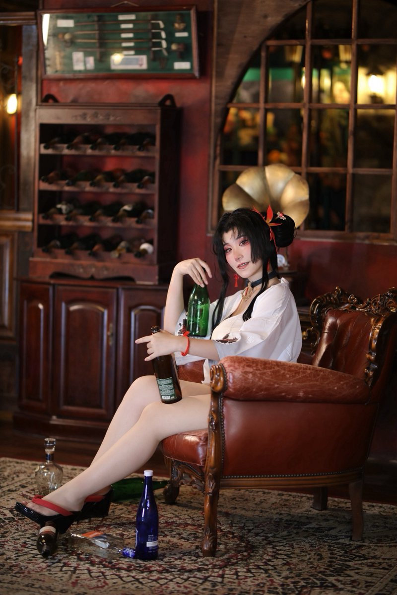 mofumofu_keito's tweet photo. 【Cosplay】
NTE:潯

『一緒に飲もうぜ〜』

#NTE   #nevernesstoeverness   #cosplay #hotori #PRルート01  #mofumofukeito_cos https://t.co/QFk3z4rBkC