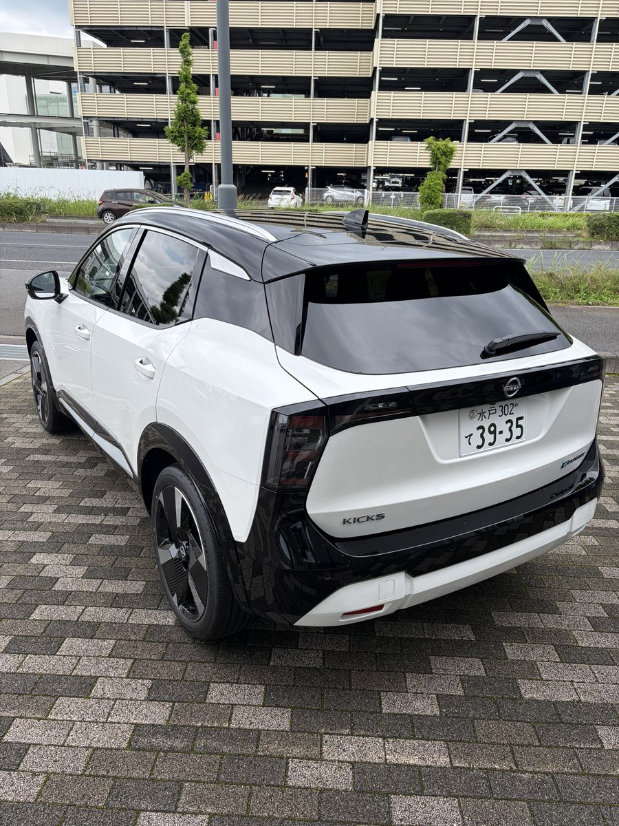 CorollaCrossNya's tweet photo. 新型キックスは日産の本気を感じる！
次の乗り換え候補になるかも https://t.co/gsW2WEpYWl