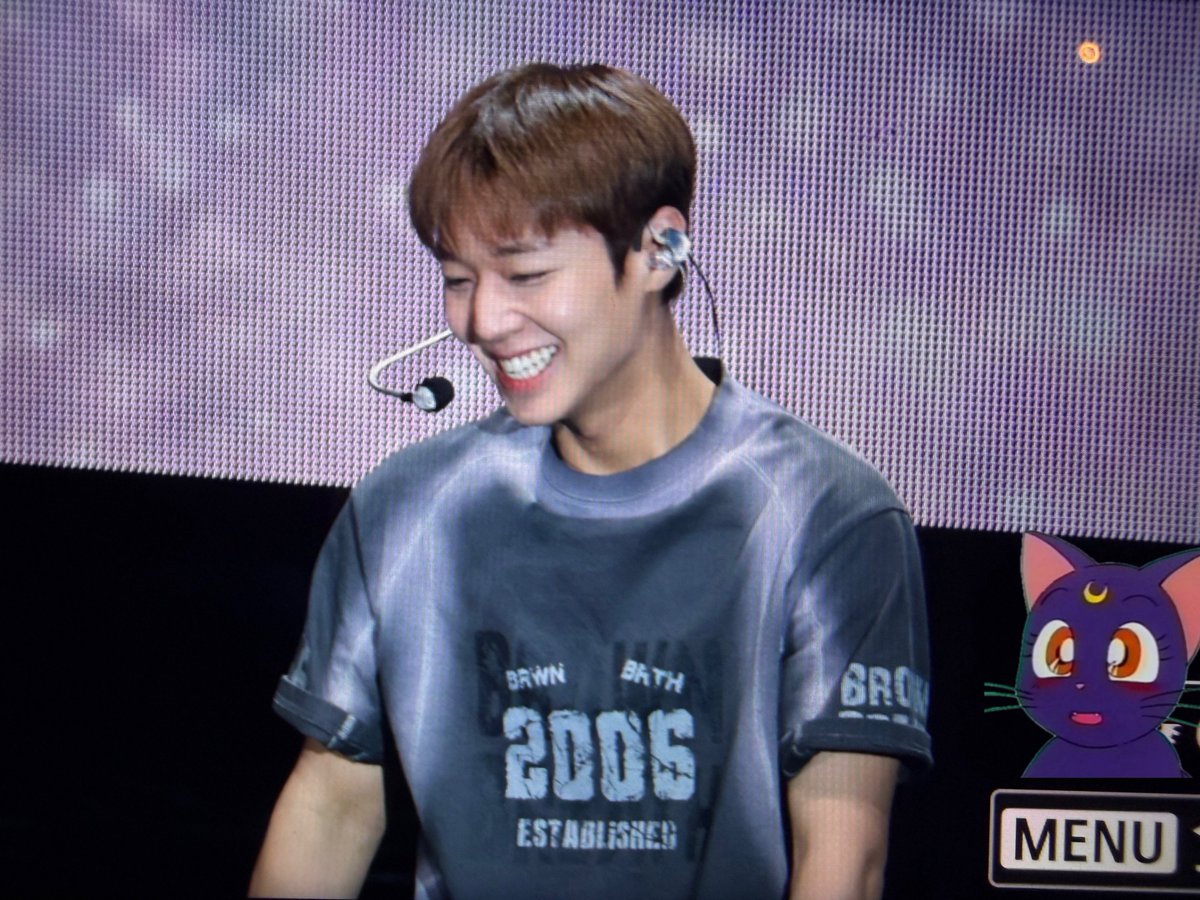 JIHOOOOON___'s tweet photo. 260705 [RE:FRECT] FAN CONCERT IN TAIPEI
#박지훈 #PARKJIHOON

 오늘 컨디션 체고야 https://t.co/2dvQhAJ8DO