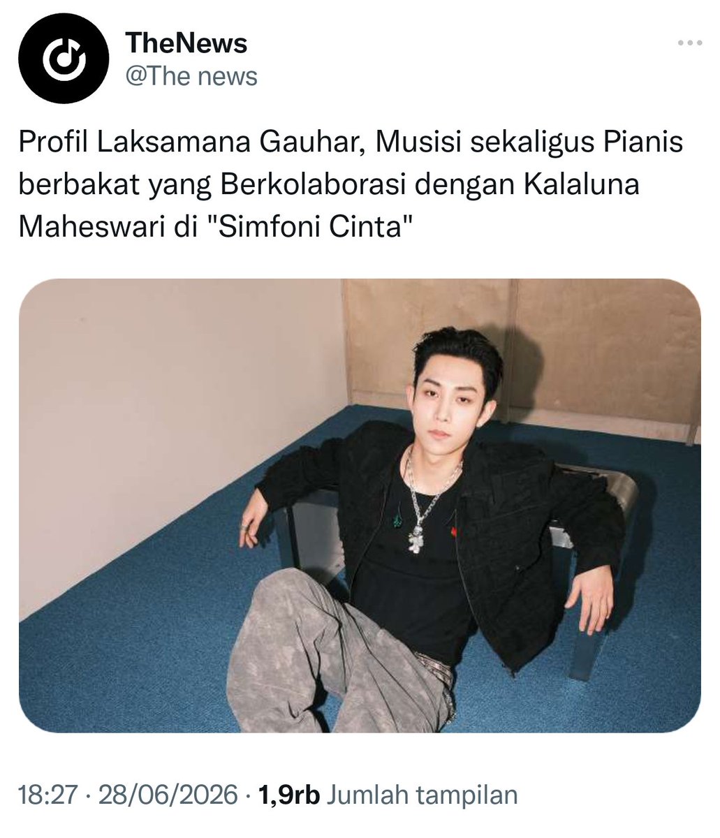 limeeeit's tweet photo. #ryuries promt au

Bisakah seseorang yang terbiasa menyembuhkan luka orang lain lewat lagu, menemukan melodi yang mampu menyembuhkan lukanya sendiri? 🎹🎼 https://t.co/CTqthw6qub