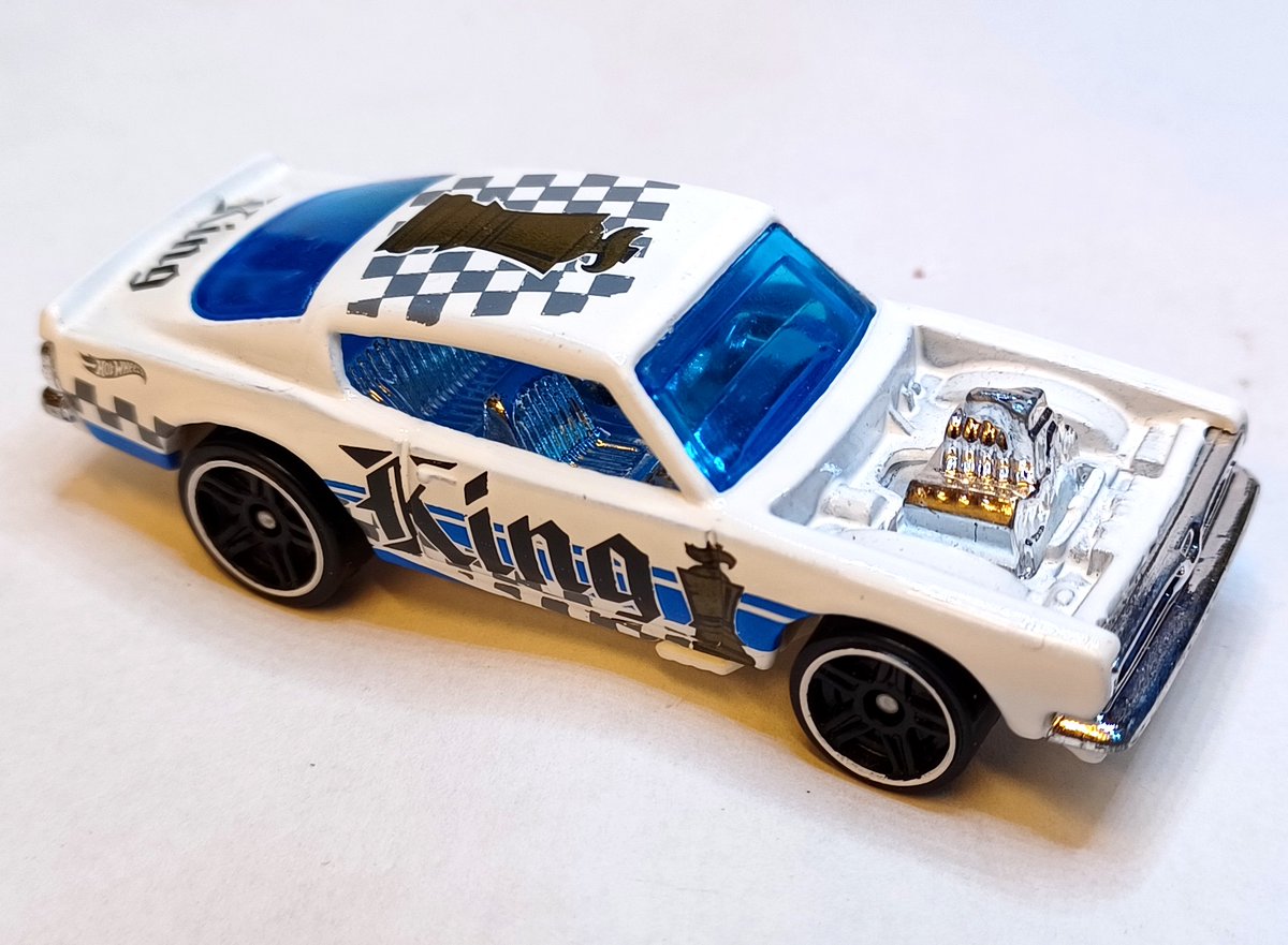 MoparMini8654's tweet photo. Plymouth Barracuda #KingKuda #Hotwheels - 
Vous choisissez blancs ou noirs ? 

https://t.co/Zk2UgJ9oJf https://t.co/uwxZyiUBbs