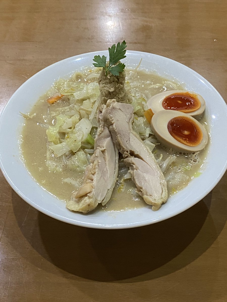 Ra_menlife's tweet photo. 麺や遊大

味玉タンメン　生姜増し　いただきました

めっちゃ美味しい😋 https://t.co/u6xycite2g