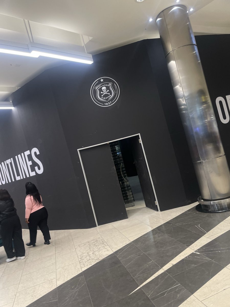 TK_the_Pirate's tweet photo. Are they opening a Pirates store at Mall of Africa? 🔥🔥🔥 https://t.co/w5gcizcNBw