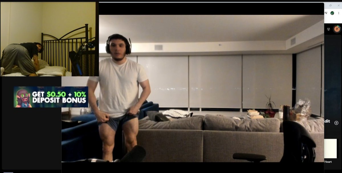 ValSupreme's tweet photo. @fenomnx been acting up whilst the boy T flexxing the chicken legs. AY FUCKING YOOO https://t.co/IOh1cRim0w