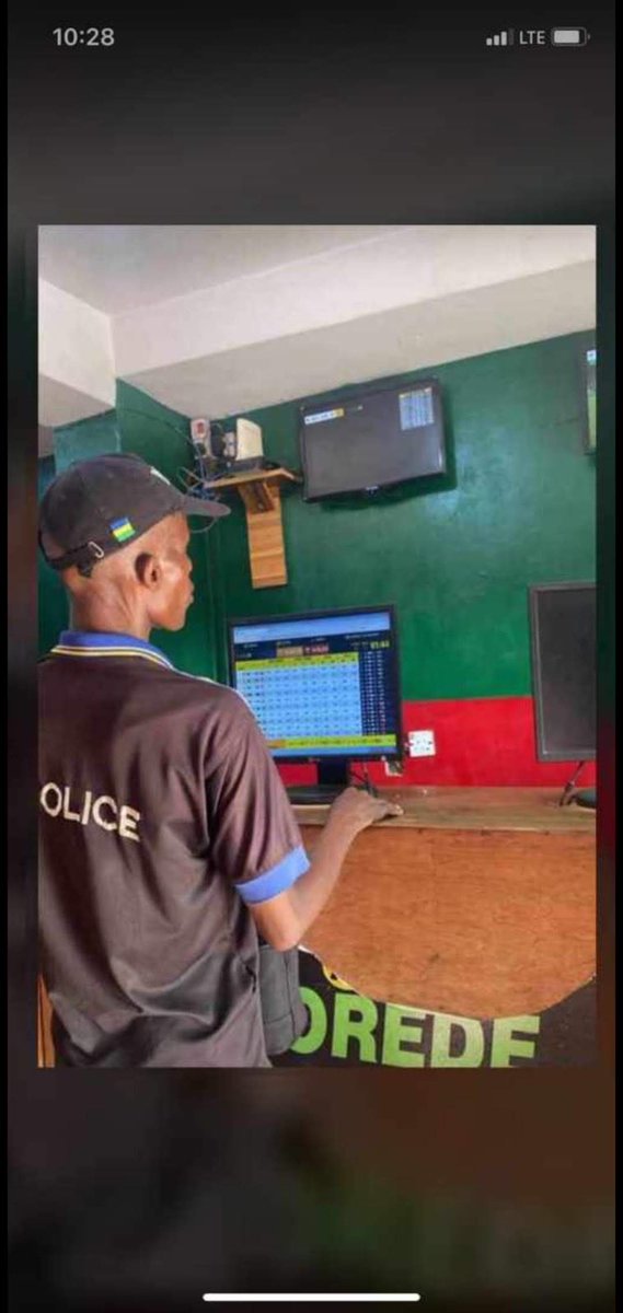 awesomeAk06's tweet photo. We go again 😂😂😂 @Sportybet @9jabet https://t.co/tJ3RF4uLqR