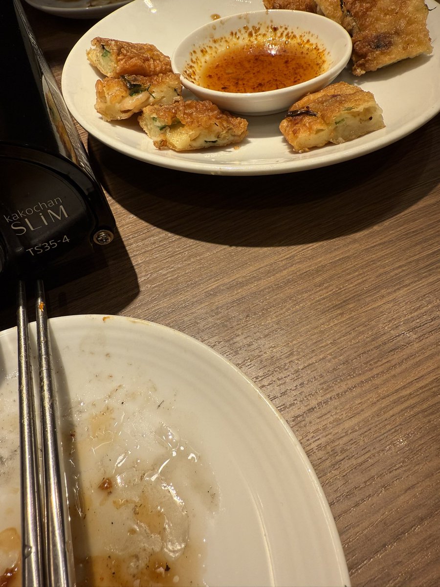 top_again0110's tweet photo. ちぢみ、いいよね〜。しっとりしてて、味がしっかり染み込んでて、たまらん。 https://t.co/CGEI403NLC