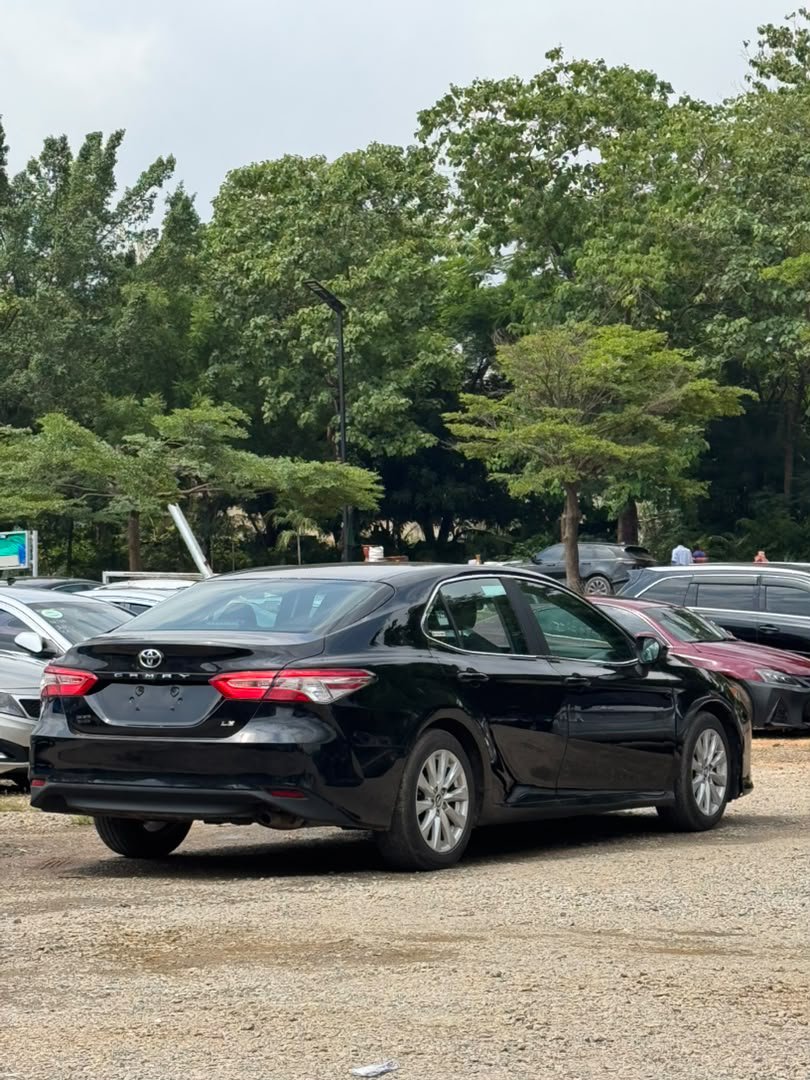 Farouk_Mokwa's tweet photo. One of my dream in car business is to own a car stand as soon as possible, I am glad to announce that we've got our first car on ground ready for pickup by the fastest available lucky client

Foreign Used Camry LE 2018
Accident Free
Last week entry/duty
Available in Abuja
Price 18.9M