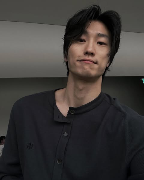 GALAHADVOID's tweet photo. ㅤ
📍ᴏɴᴇ ᴘᴀʀᴋ avenue

Just relaxing, recharging, and preparing the right mood for Monday. Good food, good music, and zero stress. Let the week start fresh tomorrow.
ㅤ https://t.co/u37mUh71l4