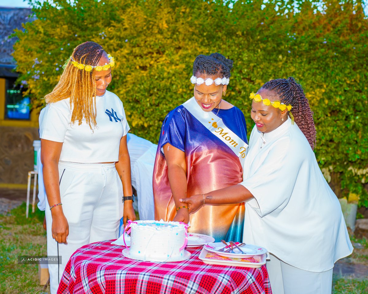 acidicimages's tweet photo. Beautiful baby shower moments #beautifulsamburuwomen
See more: https://t.co/sfrpsv0gYy...
#BabyShowerMaralal #SamburuBabyShower #BabyShowerPhotography #MaralalEvents #SamburuTikTok  #PhotoshootMaralal #AcidicImages #Samburuphotographer #SamburuPhotostudio #MaralalPhotostudio https://t.co/Sv7u6zYeDL