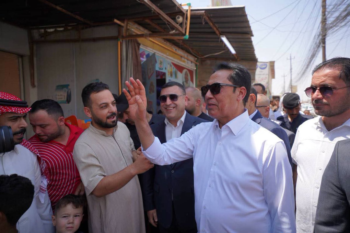 ALMawsleyaTV's tweet photo. محافظ نينوى يجري جولة ميدانية في سوق ناحية تل عبطة ويلتقي المواطنين للاطلاع على احتياجاتهم ومطالبهم

التفاصيل...https://t.co/eD1DWQIjTu

#الموصلية_HD_التردد_V11137
#الموصل
#نينوى
#العراق https://t.co/FZBHWkWOTS