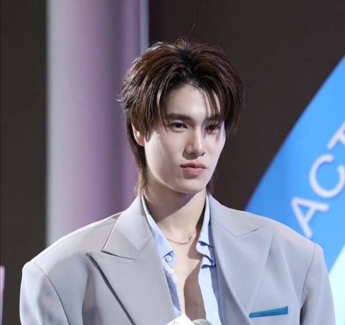 Sweetness971's tweet photo. Happy Birthday #Phuwin 🎂🎉🎉🎉❤️ I wish you all the happiness in the world and that you can achieve everything you desire.
❤️❤️❤️❤️❤️❤️❤️❤️❤️❤️❤️ https://t.co/NKVmW1kOpR