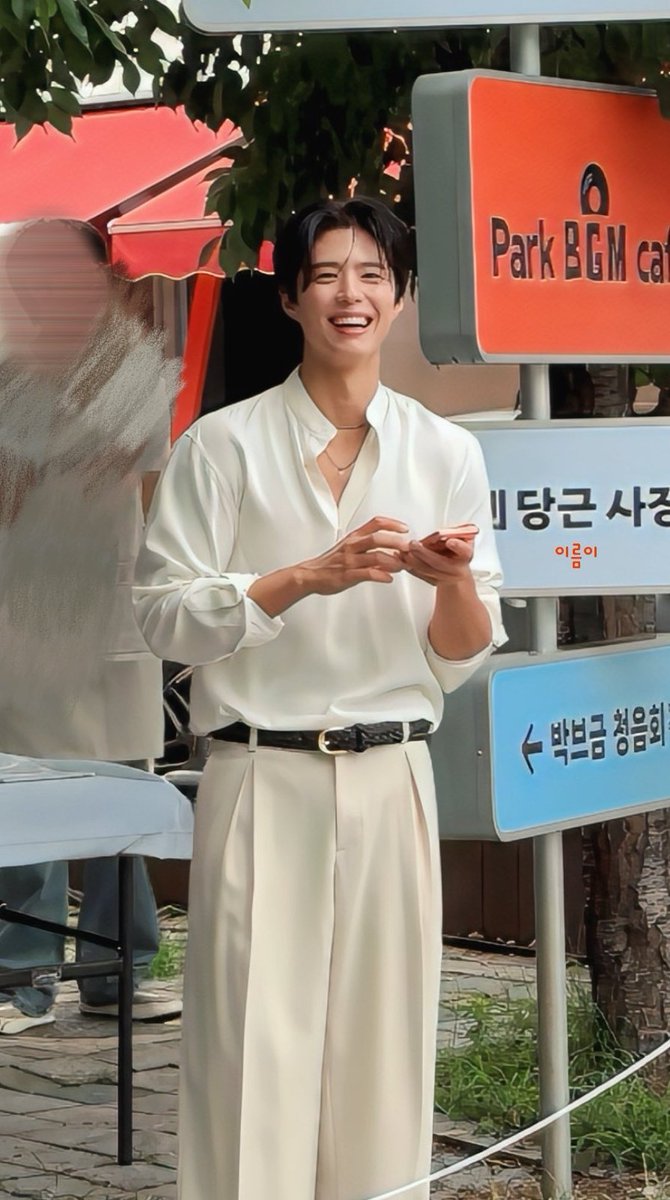 happykey0's tweet photo. 꿉꿉한 날씨 이런 습도 따위 다 이겨버리는 청량한 보거미 
보자마자 시원하고 기분좋아져 https://t.co/hSnILJLhGD