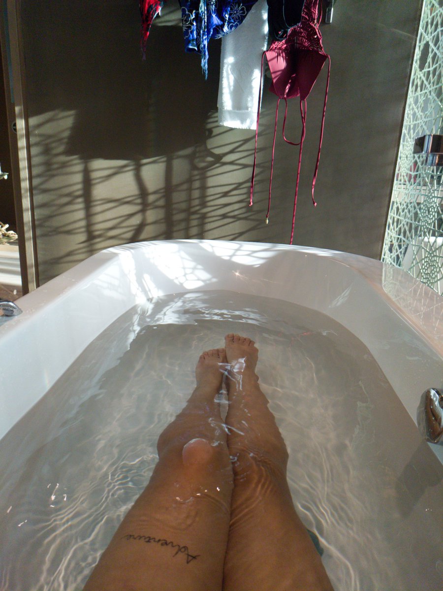 sophiegoddess00's tweet photo. 🫧🛁 https://t.co/zED85zDyF7