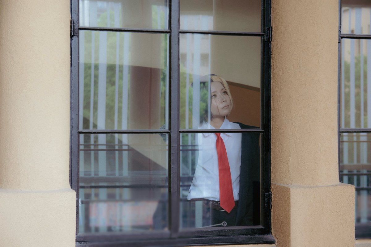 jo_1__'s tweet photo. ○MASHLE/cosplay
ーーーーーーーーーー

見つめるその先。

ーーーーーーーーーー
フィン・エイムズ：一条
photo by れむ(@remunun) https://t.co/ojMapFP6yH