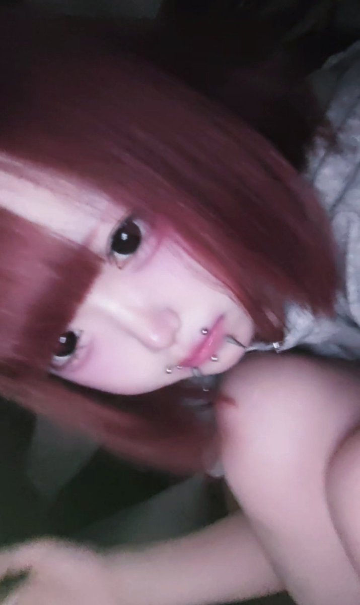 xinzce's tweet photo. ねえ最近冷たいね https://t.co/RbCwSJ8E3h