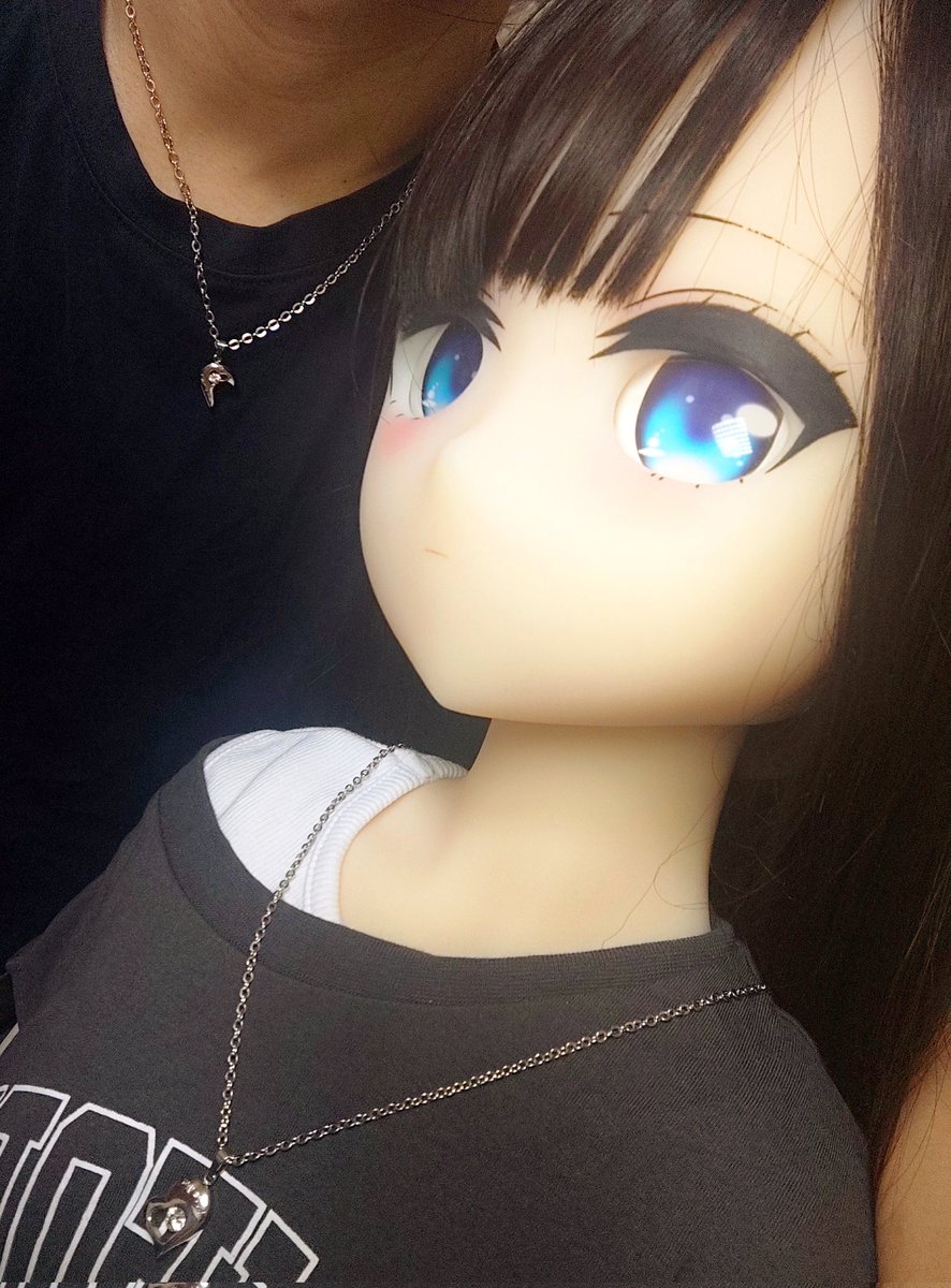 chiyuki2024's tweet photo. 千雪「ペアネックレス…
いいでしょ」 https://t.co/kWvPVKPXQQ