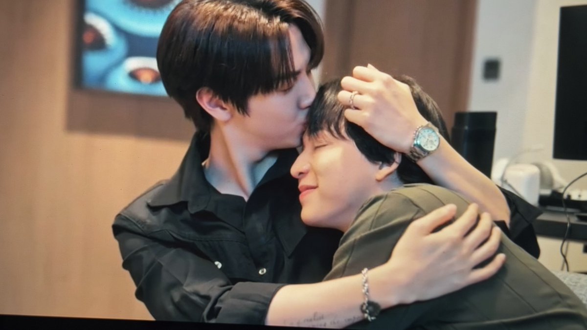 stacyleow95's tweet photo. why so sweeeeet 🫠

LAST MEMORY WITH FOUREVER YOU
#FoureverYouFarewellParty #maxky_rp https://t.co/qLKGcNfteM