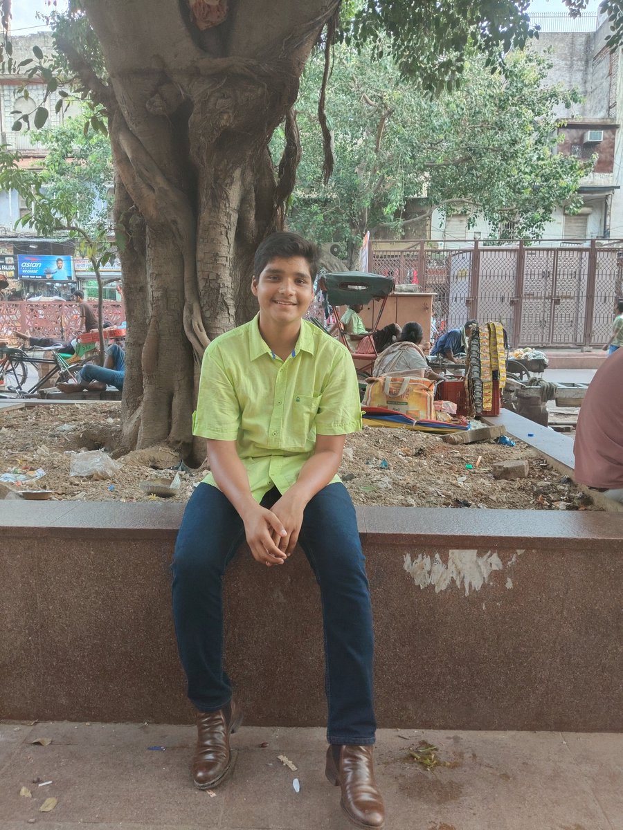 raajeshtripathi's tweet photo. चांदनी चौक https://t.co/e23bs4Egmn