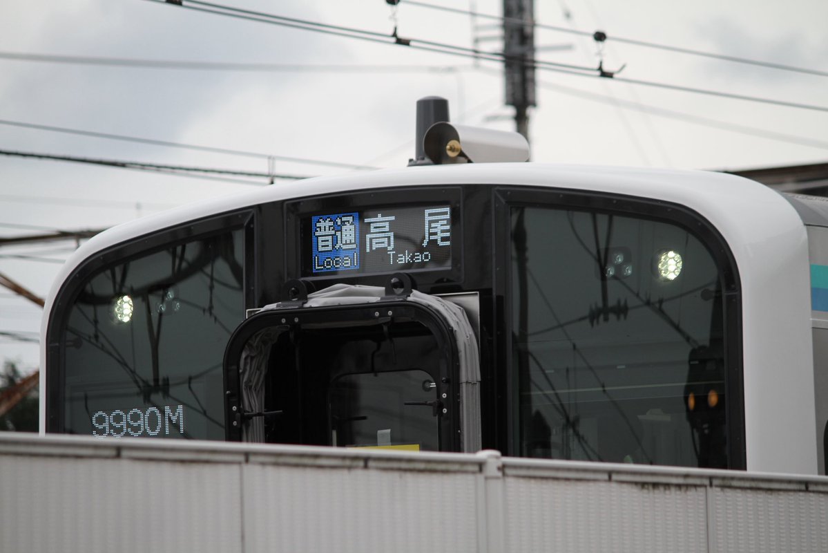 pirochicken257's tweet photo. E131系甲府電留線での乗務員訓練の様子
ドアの開閉や発車メロディなど様々な訓練を行っていました
今週は山梨で試運転するのかな？ https://t.co/QOSrKOMG5m