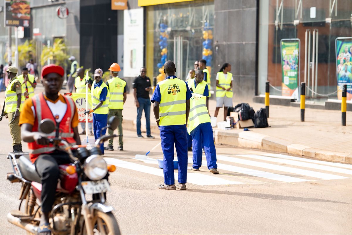 AutoShowKampala's tweet photo. This morning, we repainted the #Kampala Boulevard zebra crossing as part of the activities leading up to this year’s #AutoShowKampala. A big thank you to @MoWT_Uganda @PlasconUganda @NCBAUganda @BritamUganda @IsuzuUganda @MountainDew 
Safer Vehicles. Safer Roads. Safer Journeys https://t.co/CHkOpsmF7u