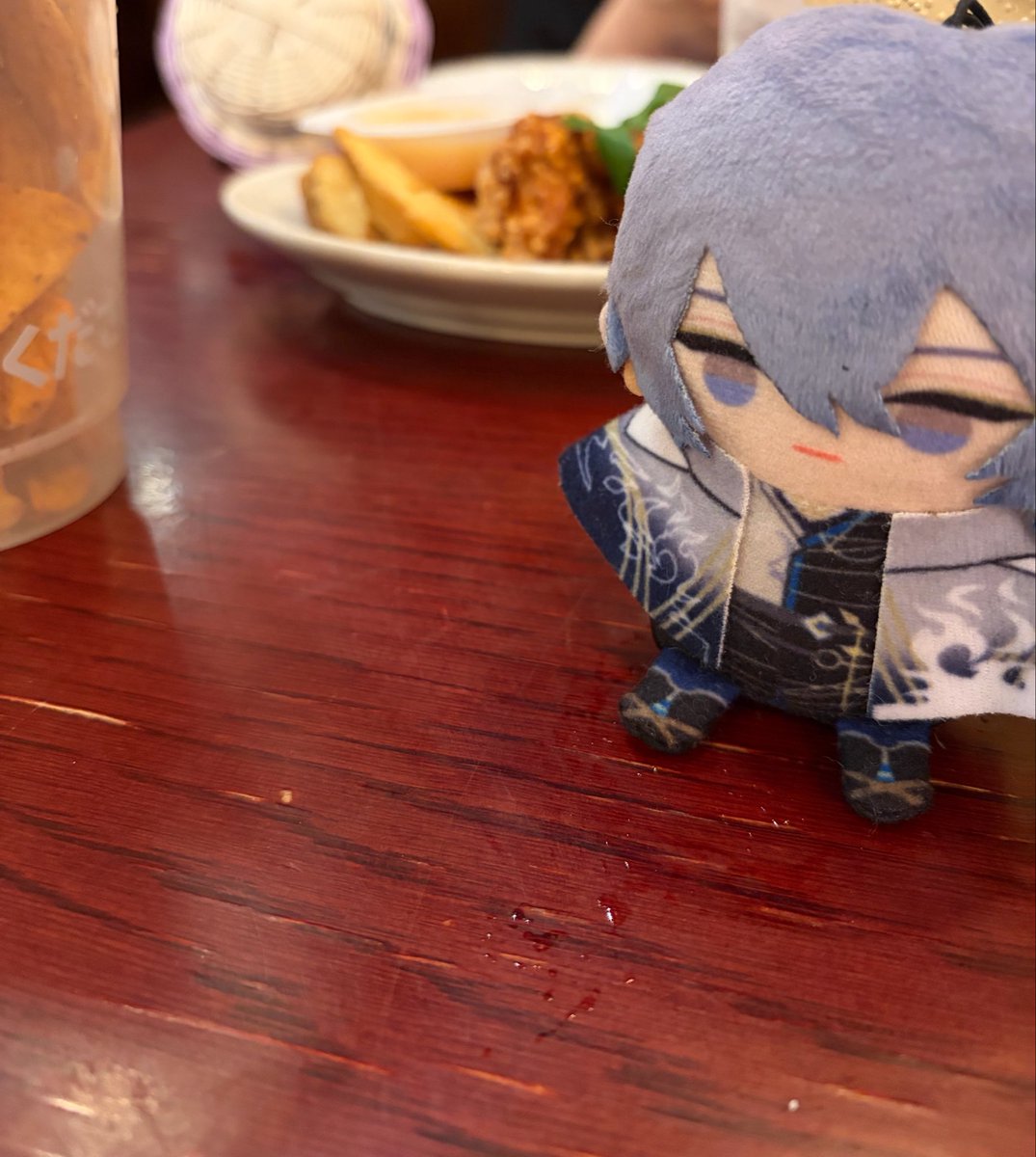 ymp_cos's tweet photo. 5件目らしい https://t.co/YyTPgvQbmI