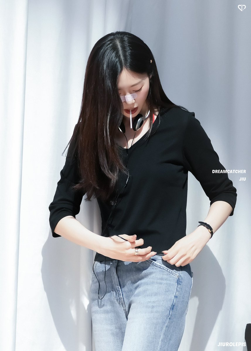 jiu_sua_94's tweet photo. 260705
FOR JIU
JIUROLEPIS   🍭  🔥  💕

#지유 #유아유 #JIU #UAU
#드림캐쳐 #dreamcatcher https://t.co/CJpXo3hWWX