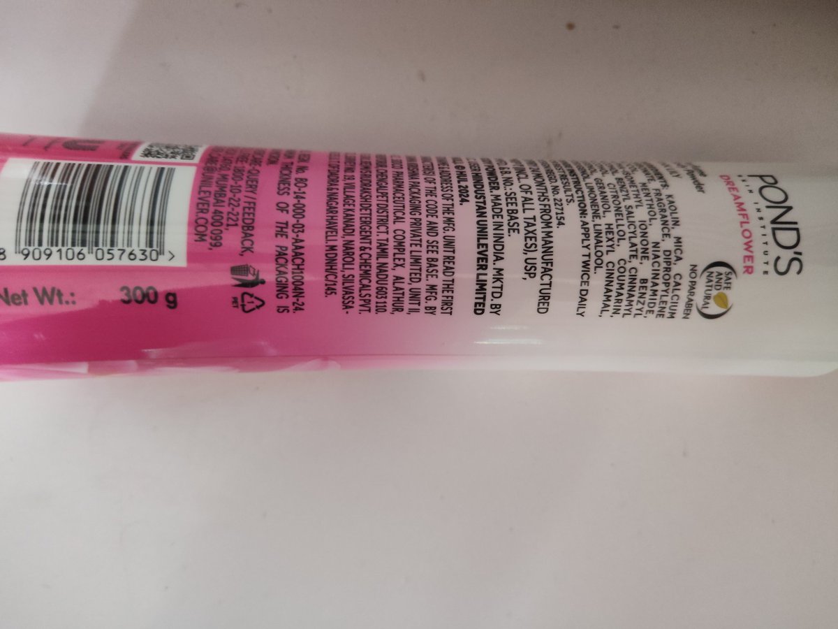 Rahul178942's tweet photo. @amazonIN @amazonnow 
I have ordered 400g clearly mentioned but recieved 300g contact costomer care but no support https://t.co/Xc9UmuslWe