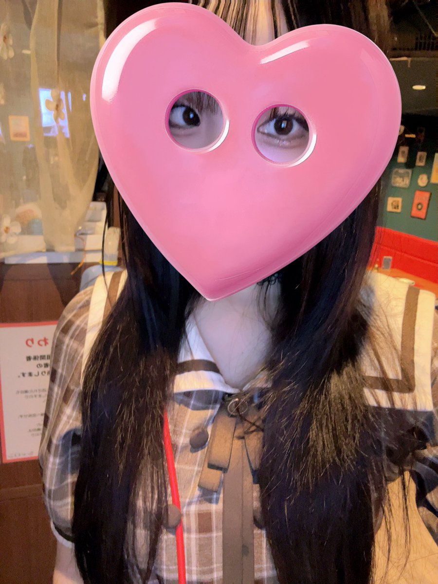 charon_kosugi's tweet photo. ごきげんよう！シャロン本日もオープンしてます〜💭✨
今日は海ちゃんバースデー最終日！
みんなで盛りあがろ��〜‼️🤍

#武蔵小杉 #コンセプトカフェ
#コンカフェ #ガールズバー
#ガルバ #川崎 #レトロ喫茶 https://t.co/SkRnUQp6vY