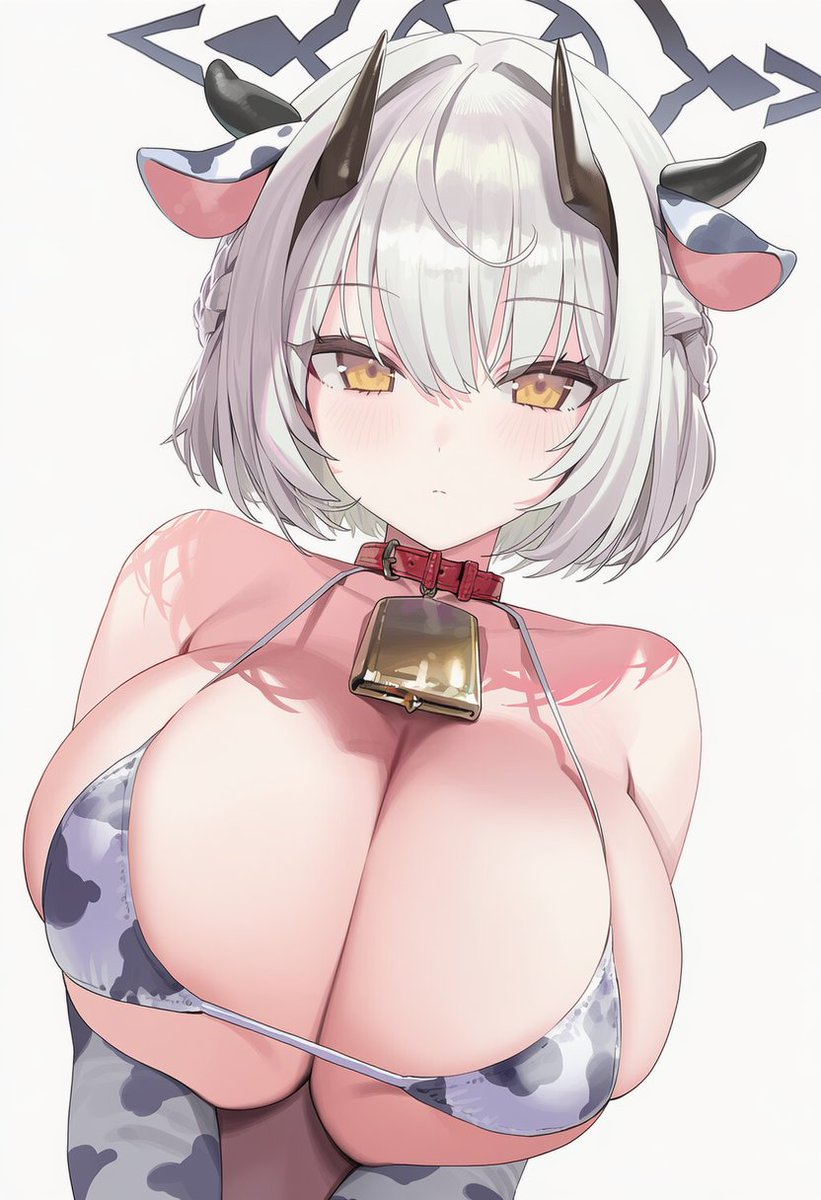 sarah_ai_illu's tweet photo. 牛柄なセナ                                                                                                                                                                                                                                                                              SFW