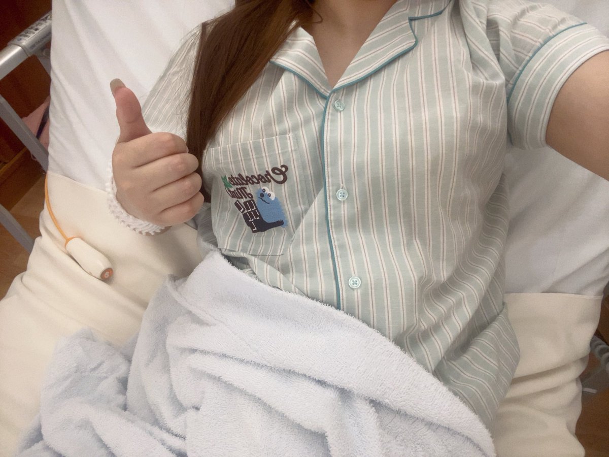 dayoichannel's tweet photo. 軽度の盲腸で内服で終わるやろて近くの消化器内科行ったら紹介状だされて緊急外来でちゃんと検査したら入院レベルの虫垂炎でした👍何が原因かわからない👍歳ですね👍 https://t.co/vRwgBgNT7g